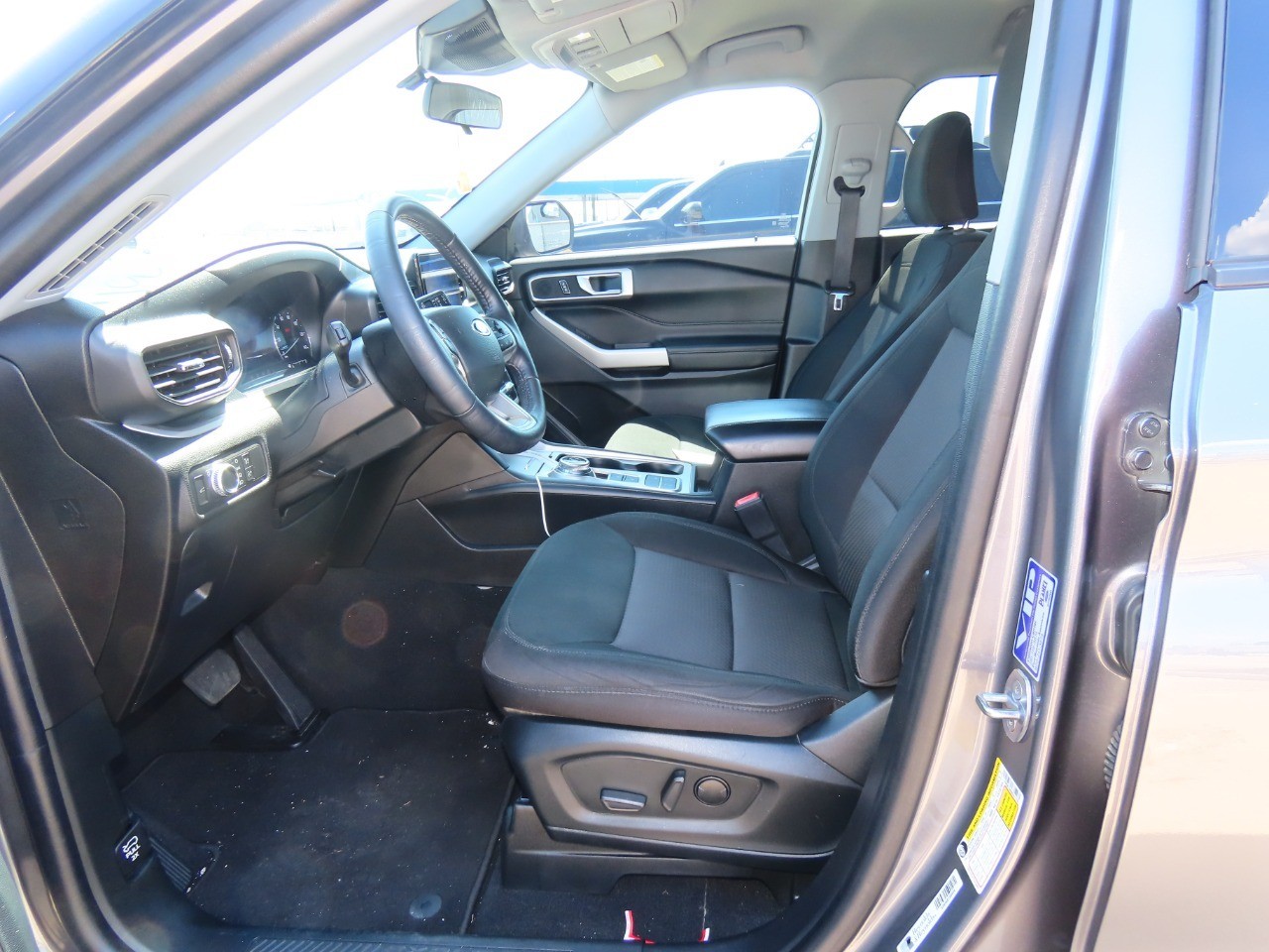 used 2022 Ford Explorer car