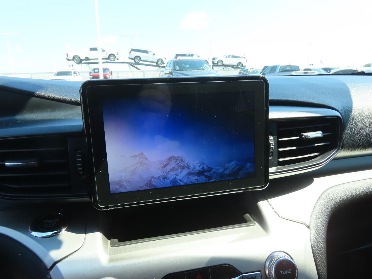 used 2022 Ford Explorer car