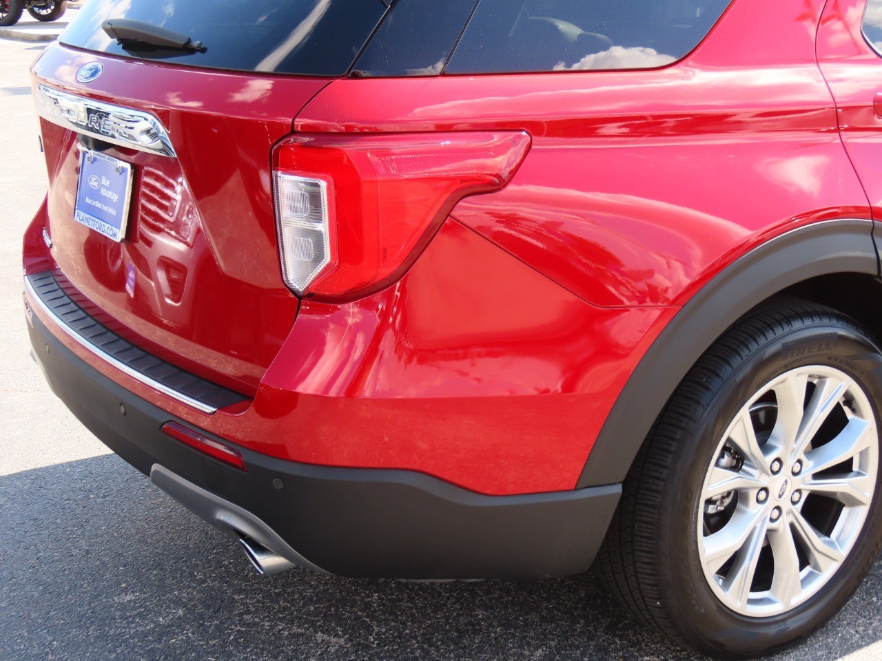 used 2021 Ford Explorer car, priced at $32,999