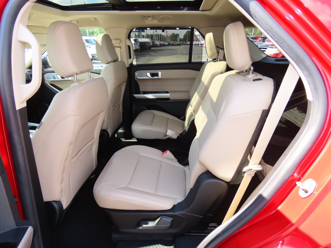 used 2021 Ford Explorer car, priced at $32,999