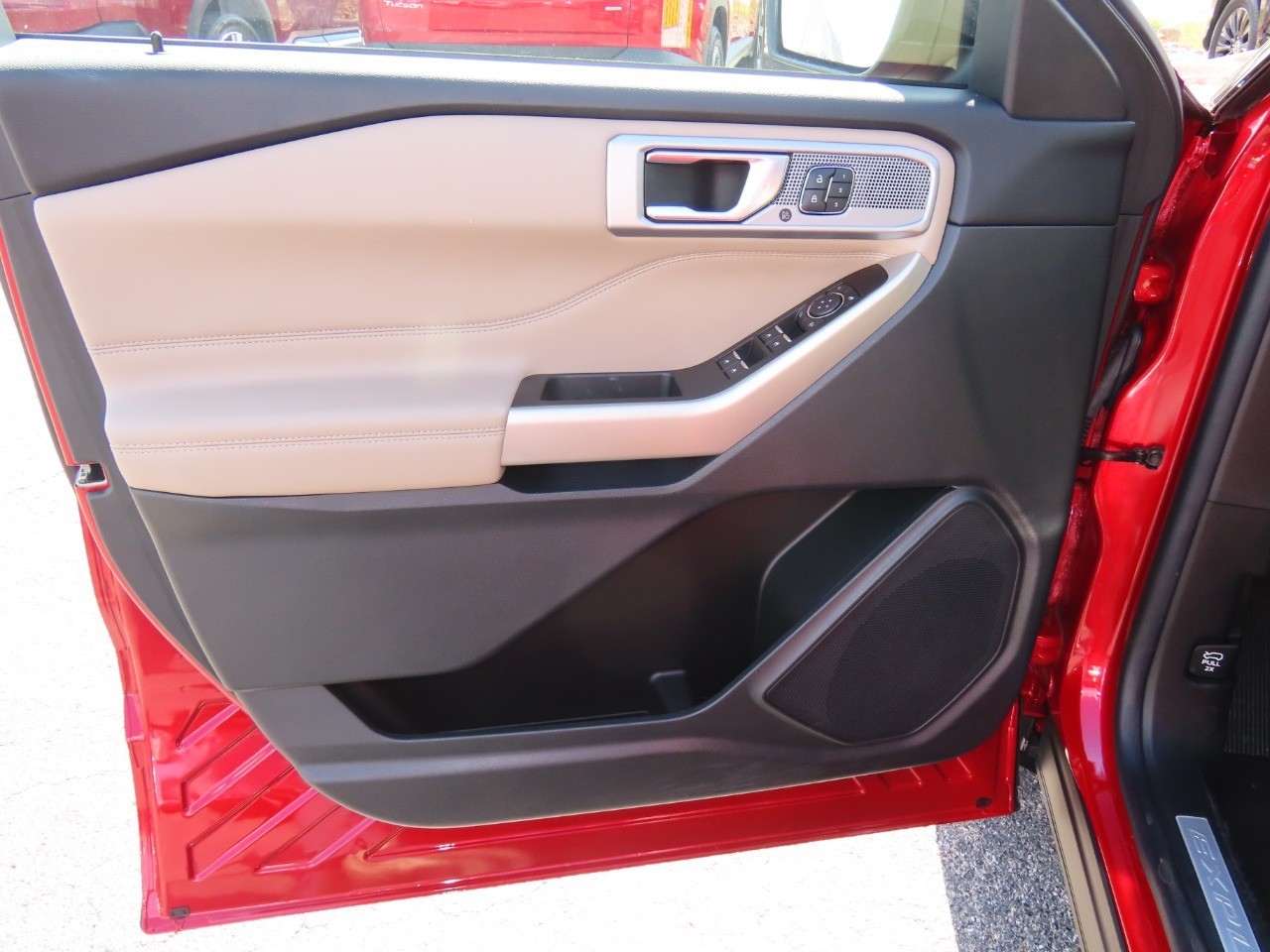 used 2021 Ford Explorer car, priced at $32,999