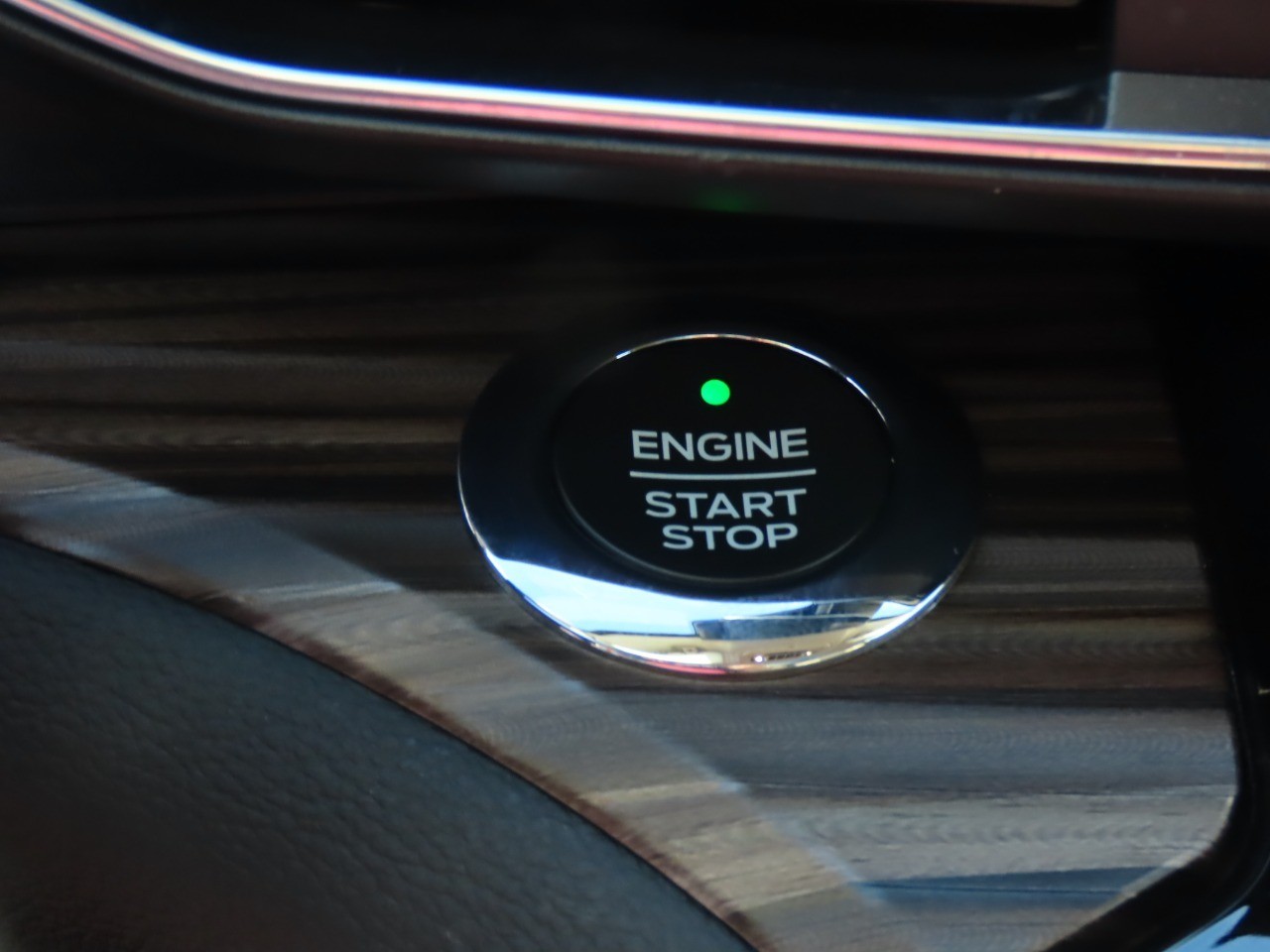 used 2021 Ford Explorer car, priced at $32,999