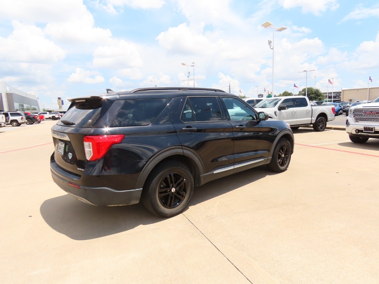used 2022 Ford Explorer car, priced at $26,999