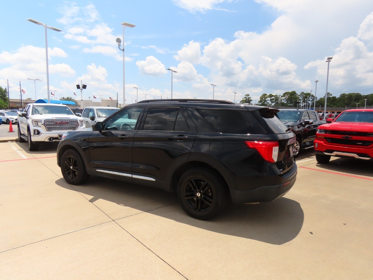 used 2022 Ford Explorer car, priced at $26,999