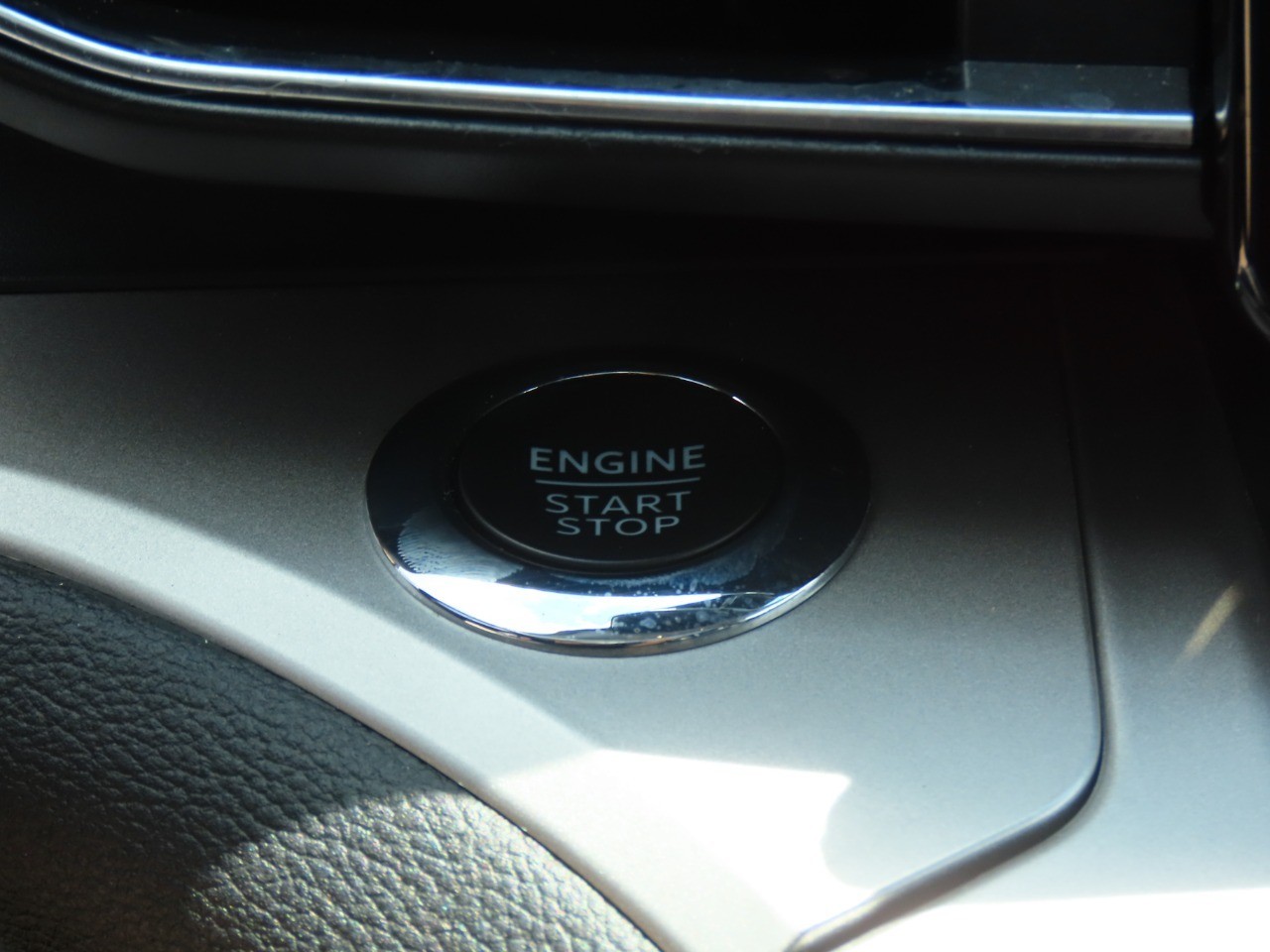 used 2022 Ford Explorer car, priced at $26,999