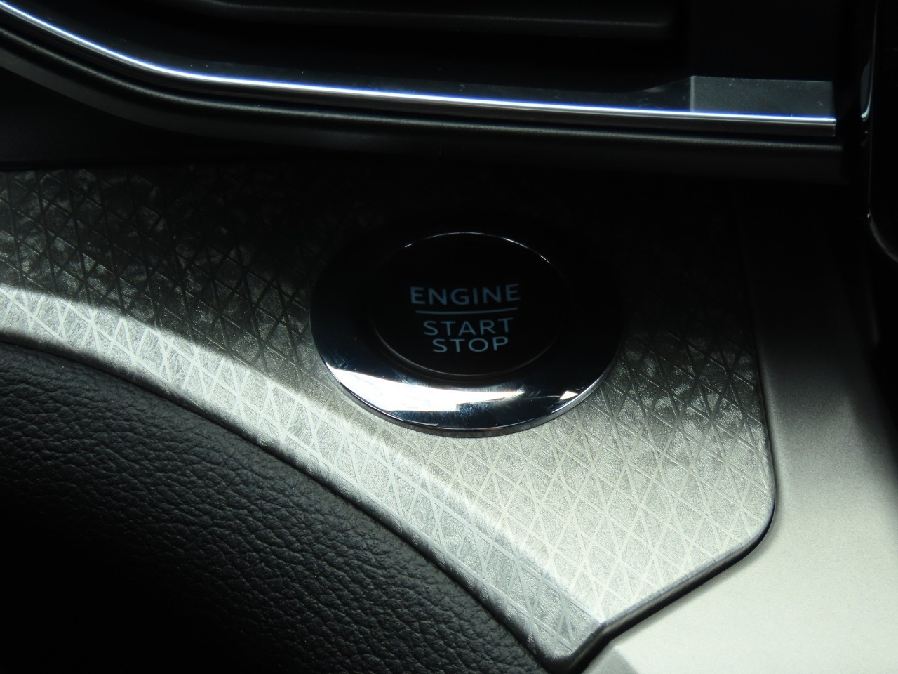 used 2022 Ford Explorer car, priced at $33,999