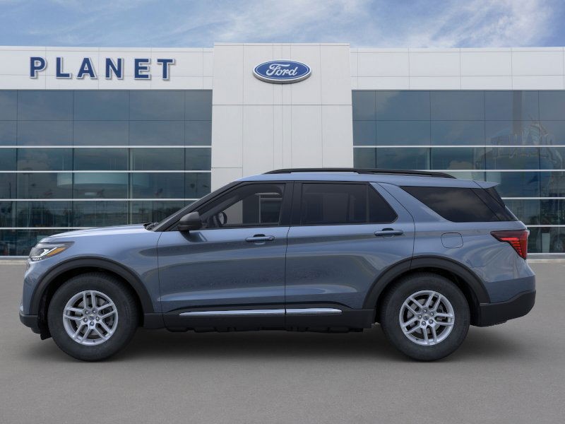new 2025 Ford Explorer car, priced at $42,275