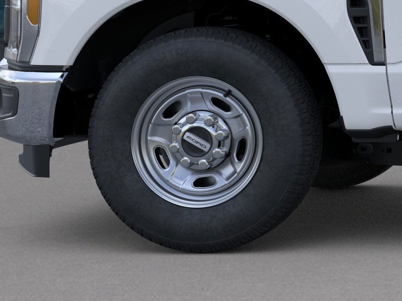 new 2025 Ford Super Duty F-250 SRW car, priced at $52,175