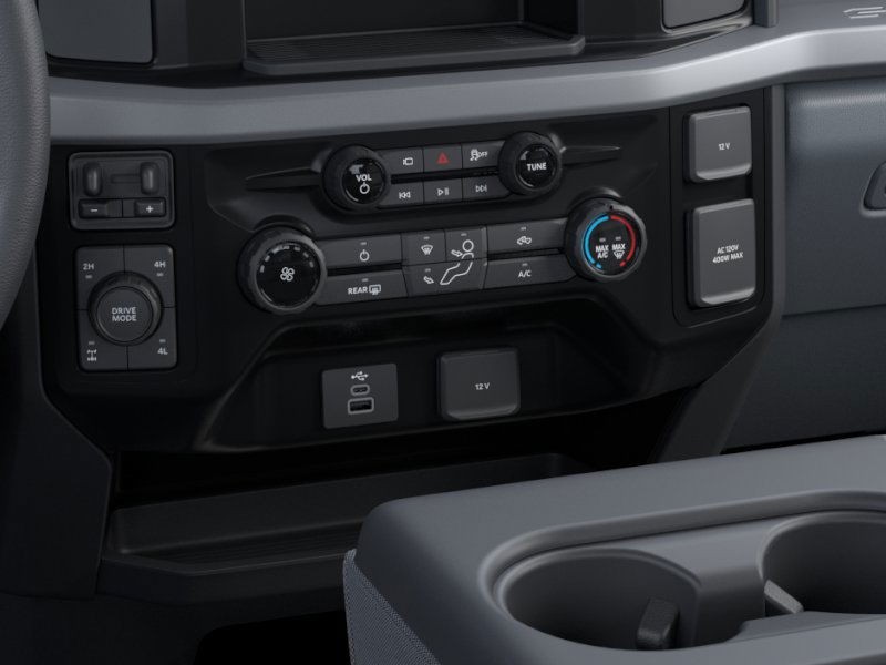 new 2025 Ford Super Duty F-250 SRW car, priced at $74,465