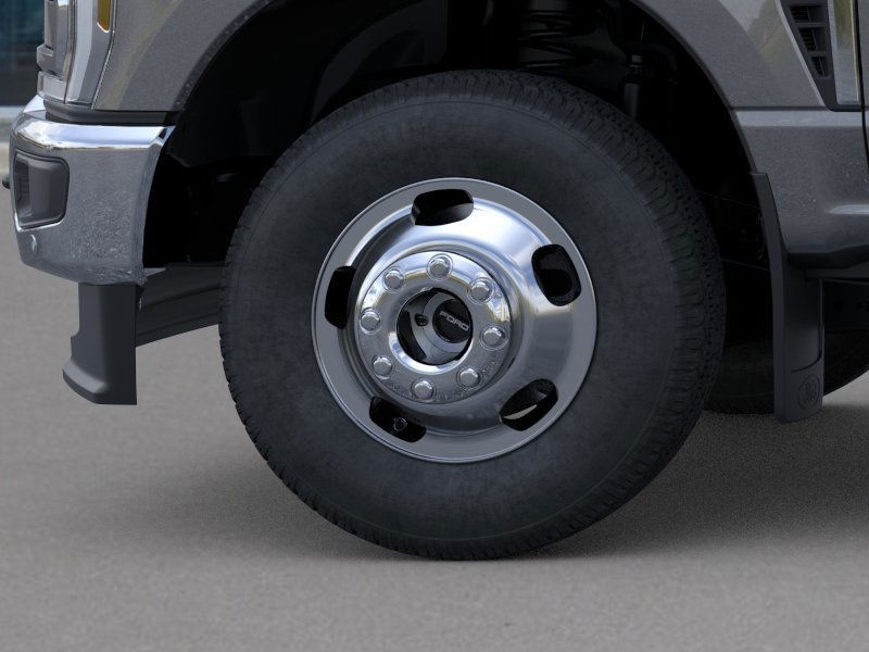 new 2025 Ford Super Duty F-350 DRW car, priced at $91,080