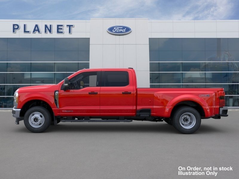new 2025 Ford Super Duty F-350 DRW car, priced at $62,095