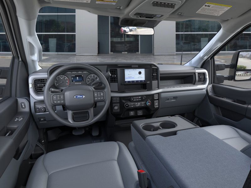 new 2025 Ford Super Duty F-250 SRW car, priced at $49,640
