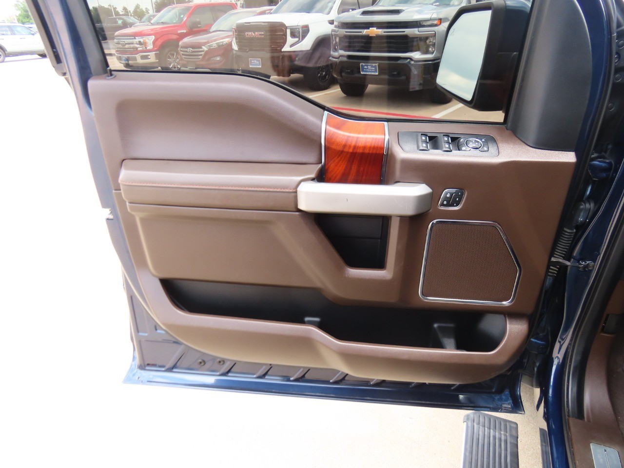 used 2020 Ford F-150 car, priced at $36,999