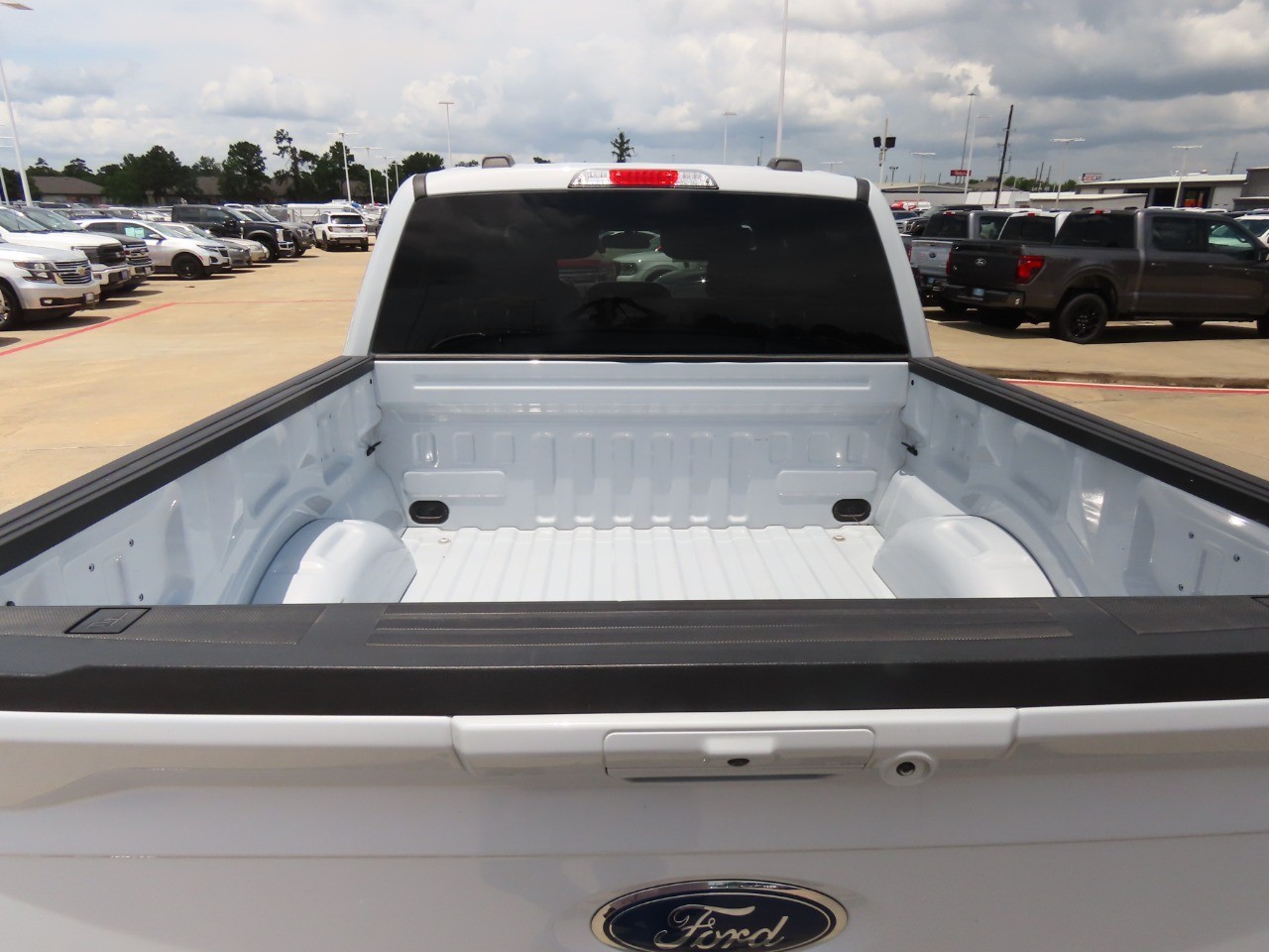 used 2022 Ford F-150 car, priced at $34,999