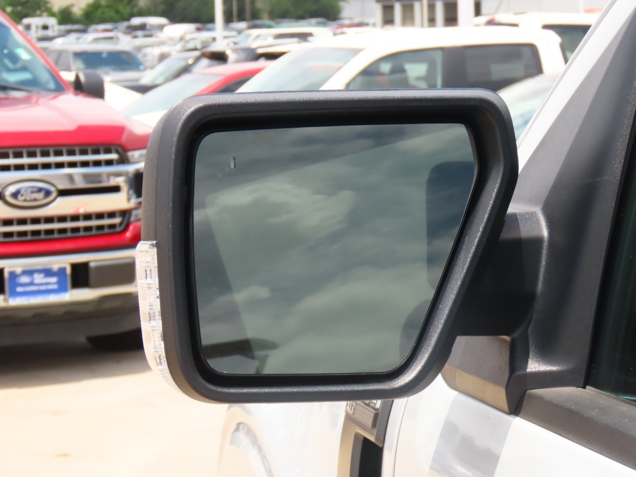 used 2022 Ford F-150 car, priced at $34,999