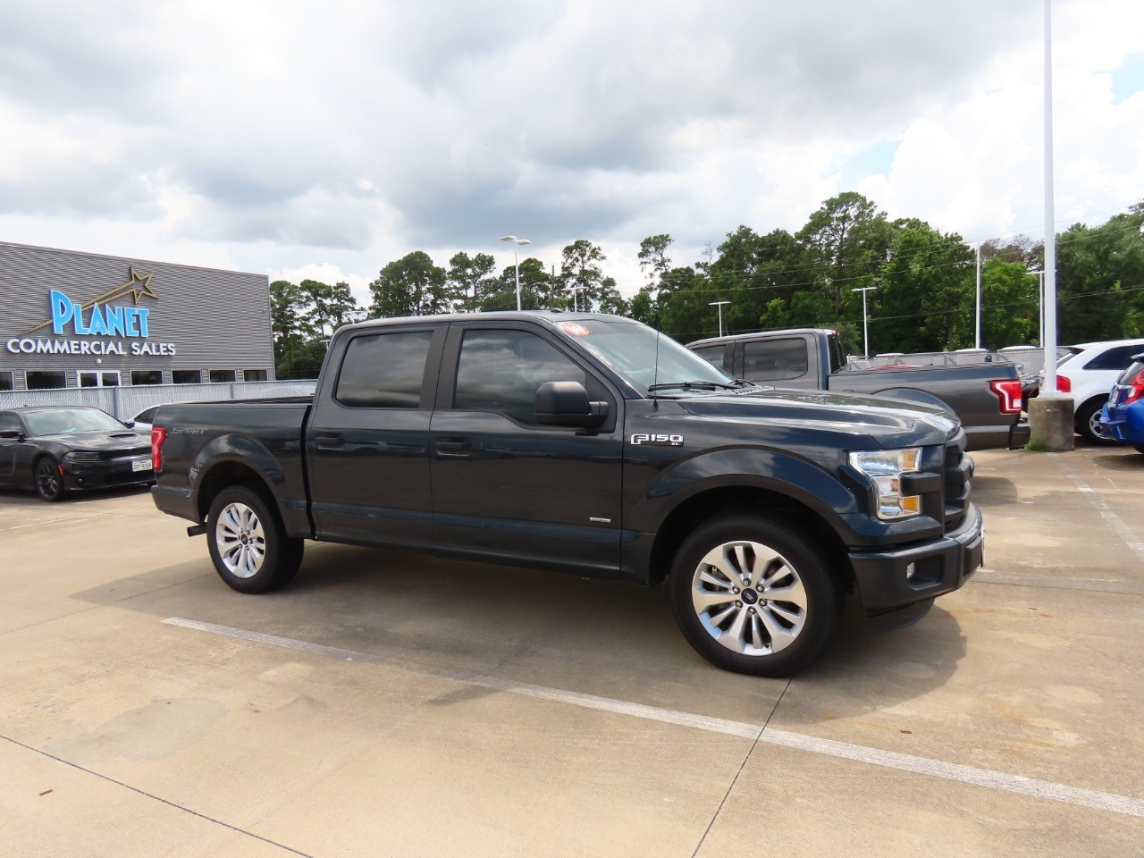 used 2016 Ford F-150 car, priced at $9,999