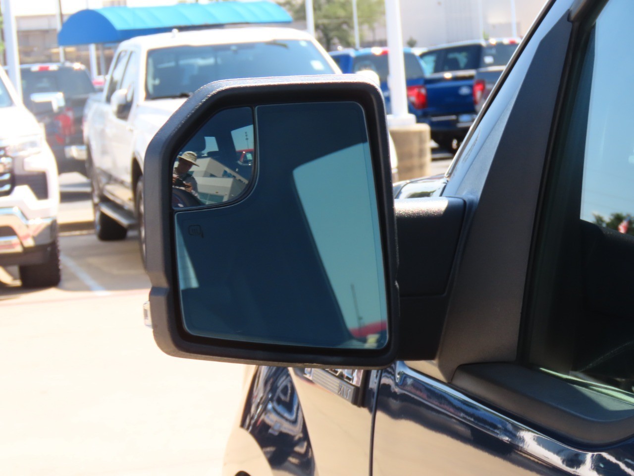 used 2016 Ford F-150 car, priced at $16,999