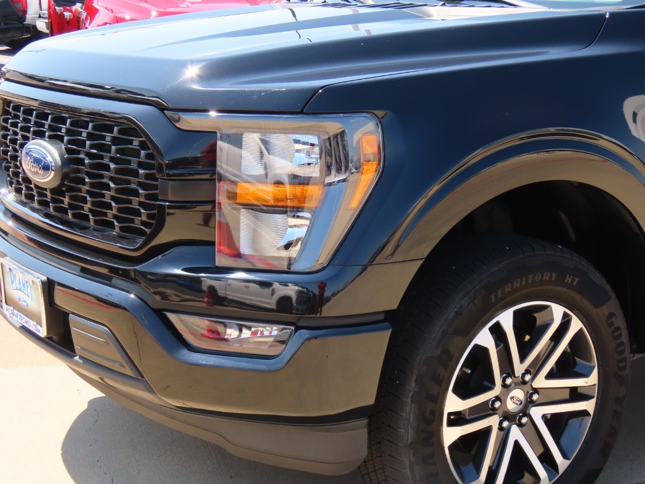 used 2023 Ford F-150 car, priced at $34,999