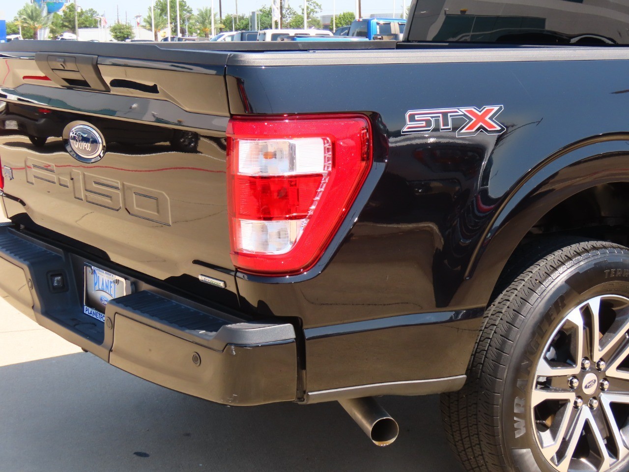 used 2023 Ford F-150 car, priced at $34,999