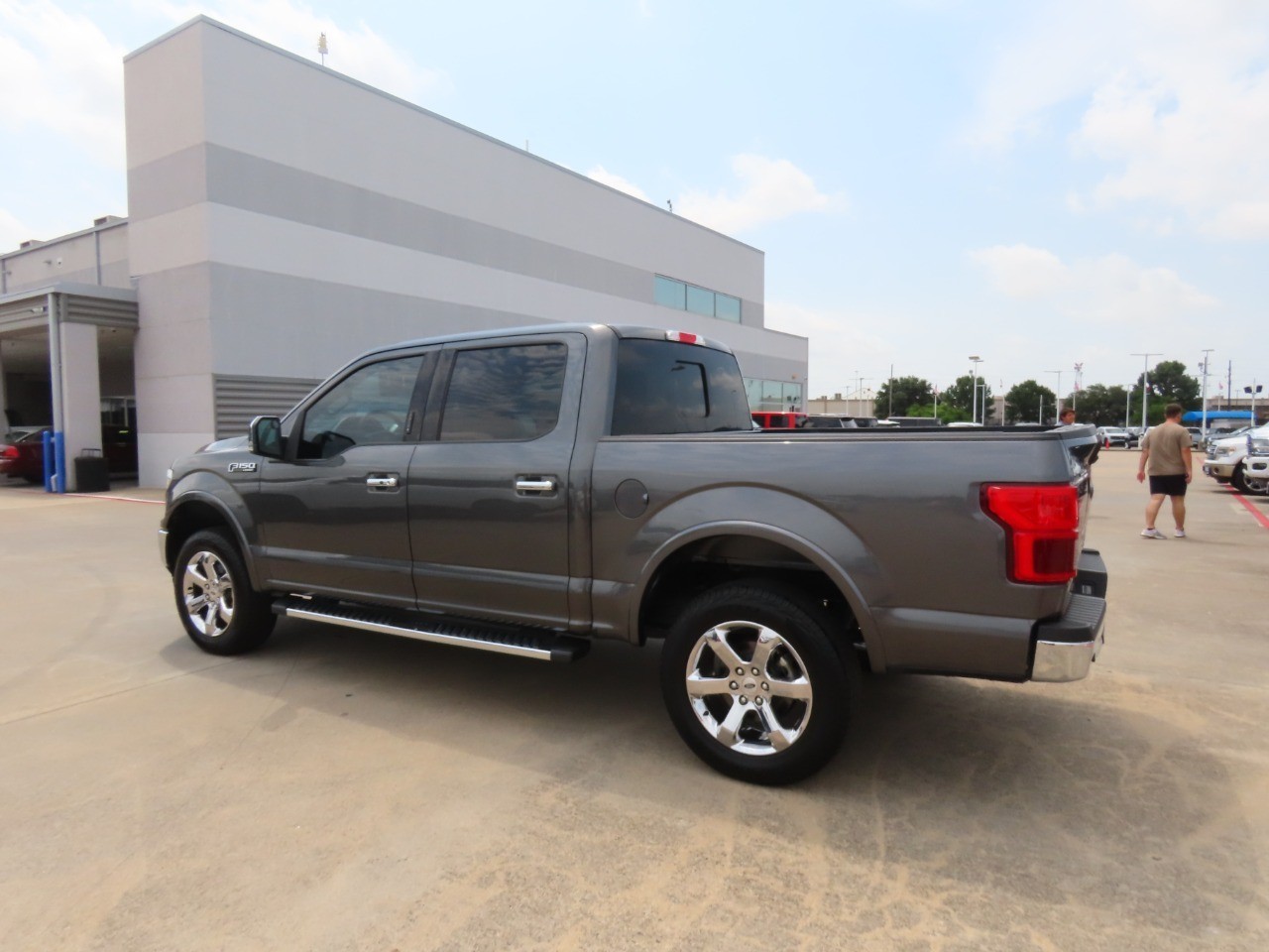 used 2020 Ford F-150 car, priced at $38,999