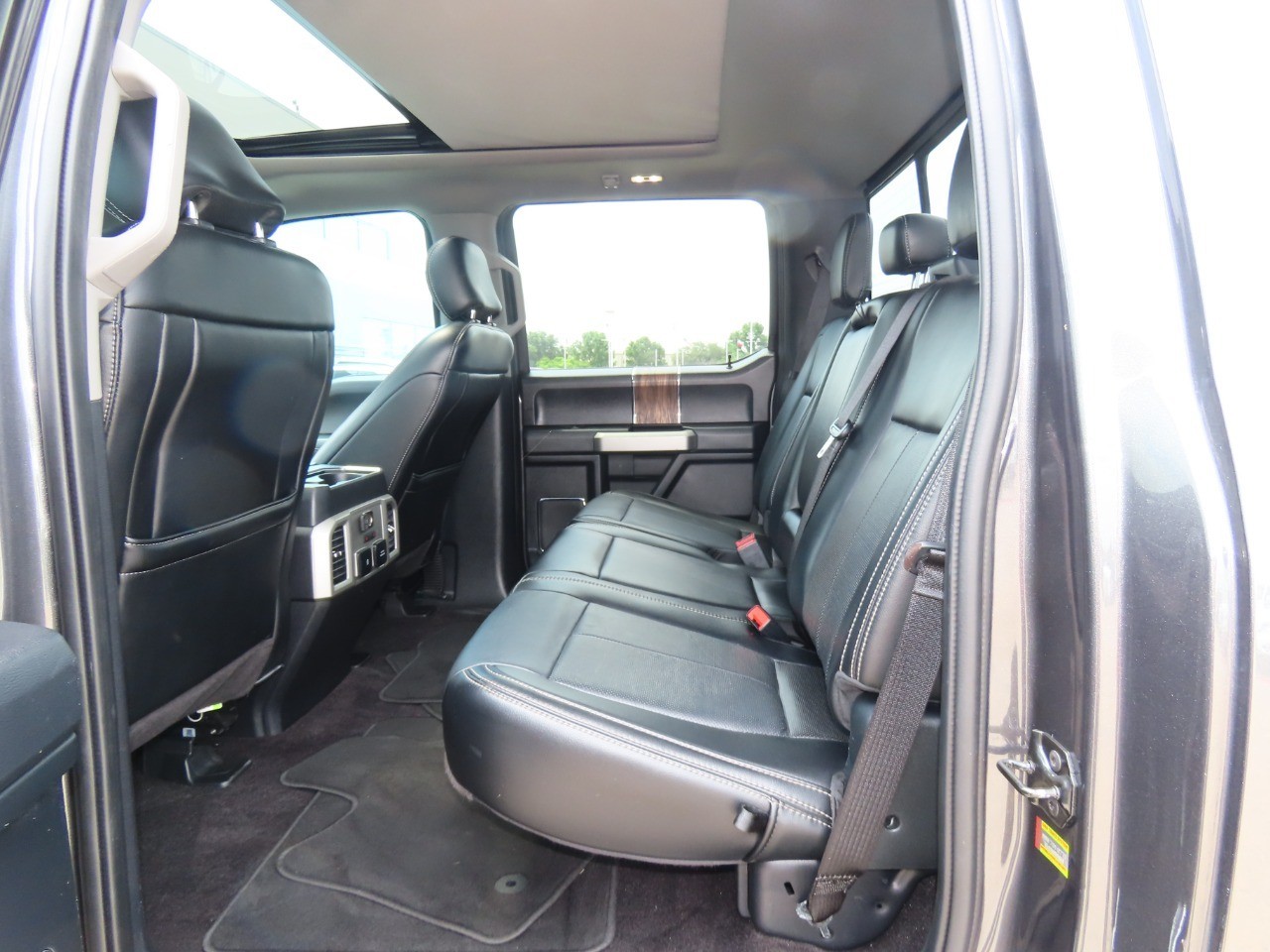 used 2020 Ford F-150 car, priced at $38,999