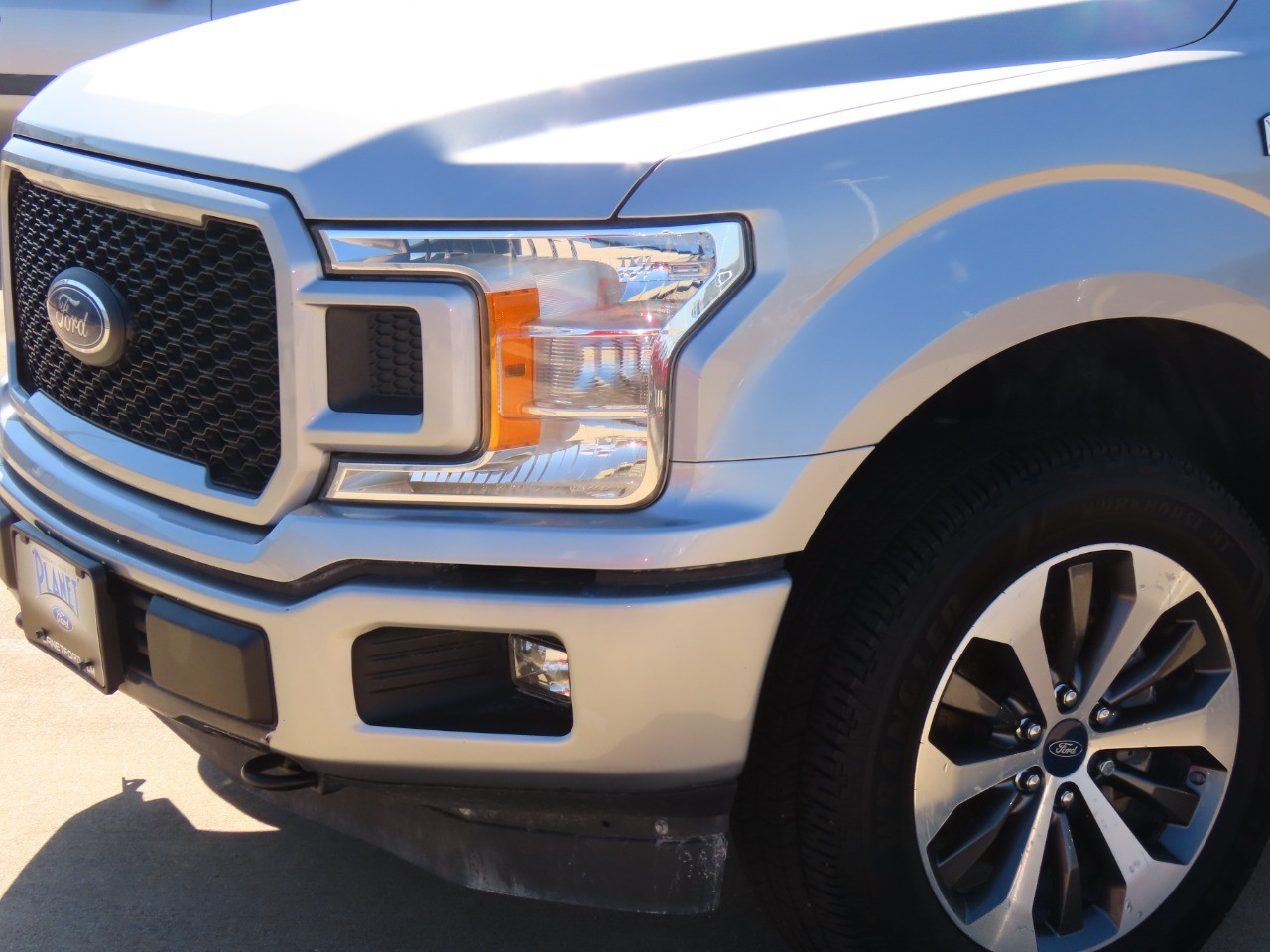 used 2017 Ford F-150 car, priced at $15,999