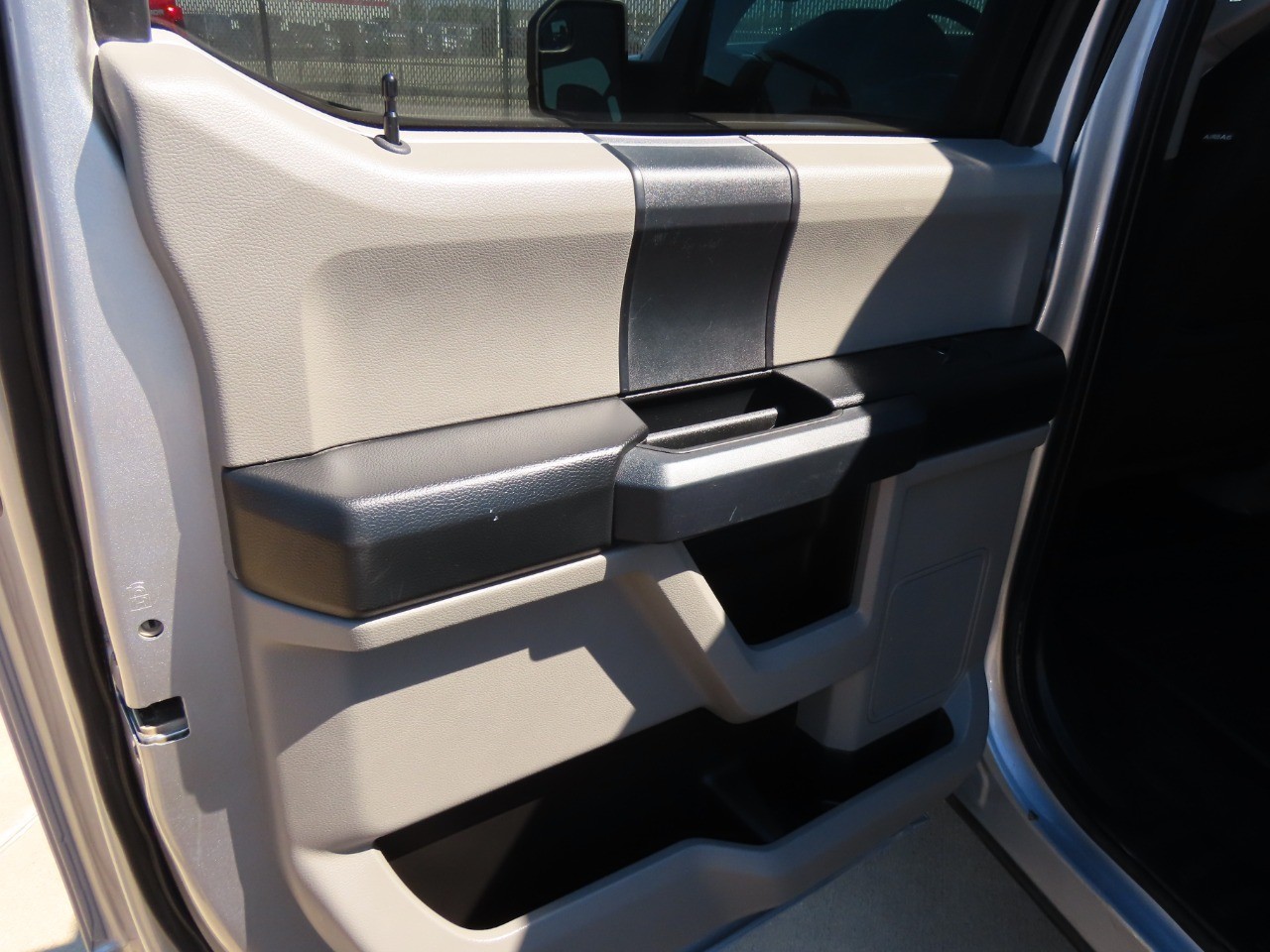 used 2017 Ford F-150 car, priced at $15,999