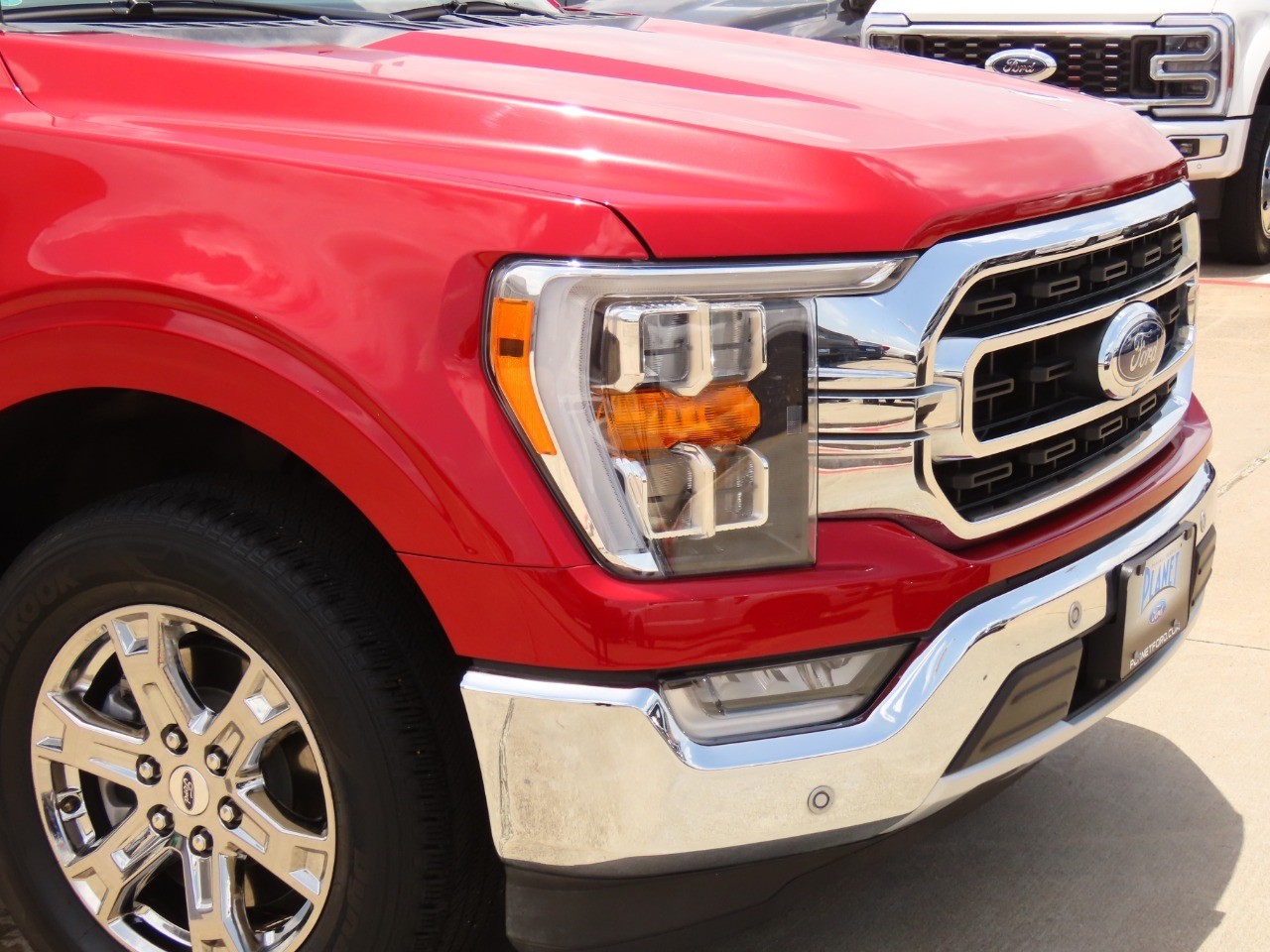 used 2021 Ford F-150 car, priced at $35,999