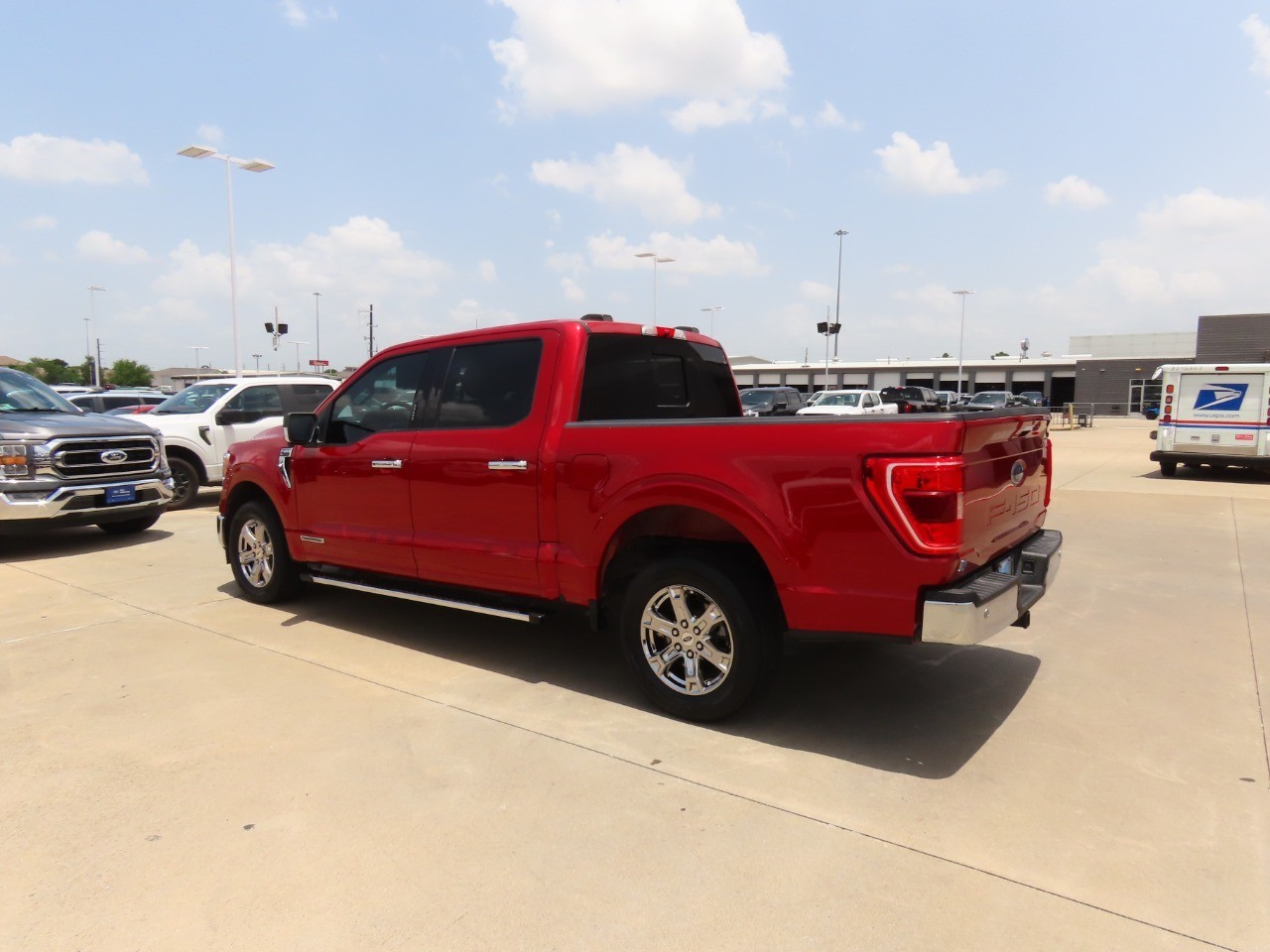 used 2021 Ford F-150 car, priced at $35,999