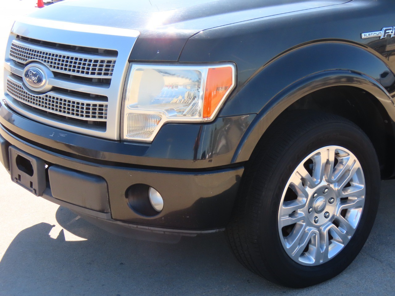 used 2011 Ford F-150 car, priced at $10,999