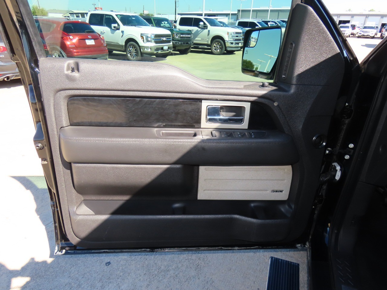 used 2011 Ford F-150 car, priced at $10,999