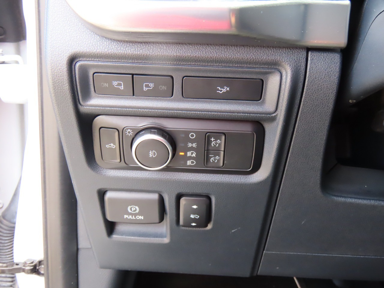used 2022 Ford F-150 car, priced at $41,999