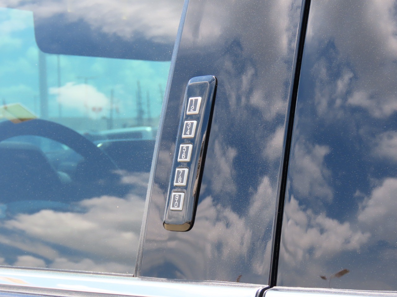 used 2021 Ford F-150 car, priced at $40,999