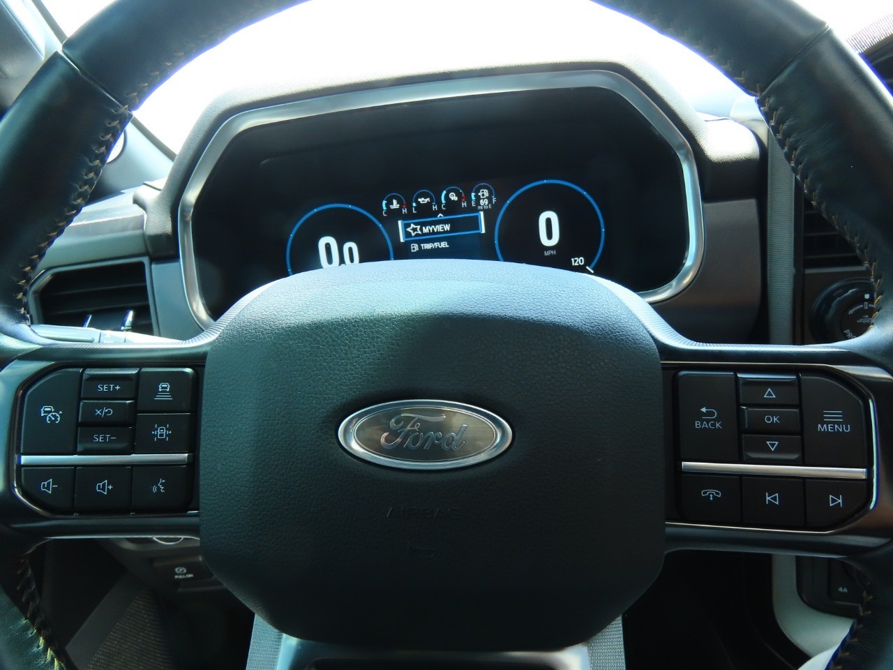 used 2021 Ford F-150 car, priced at $40,999