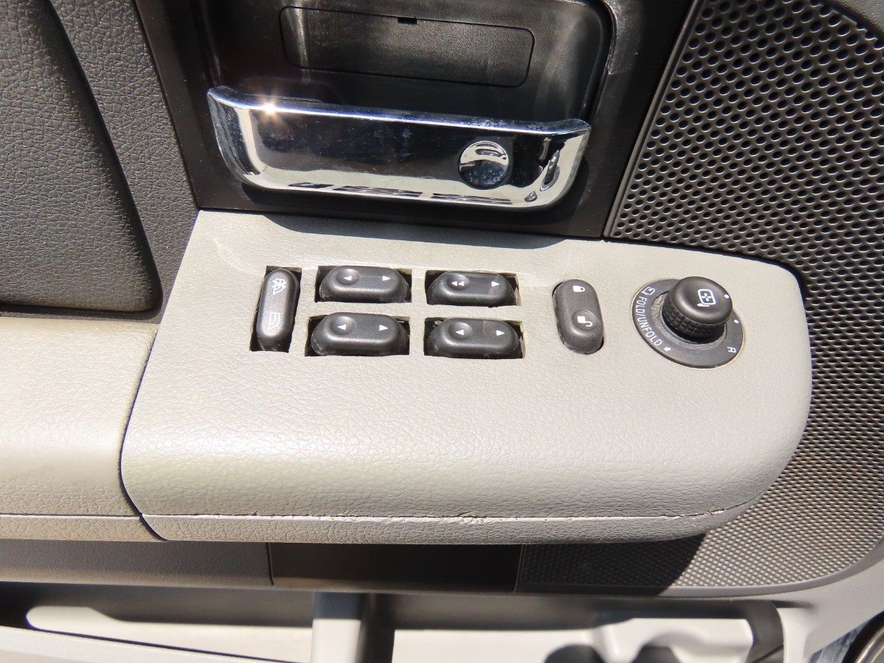 used 2008 Ford F-150 car, priced at $6,999