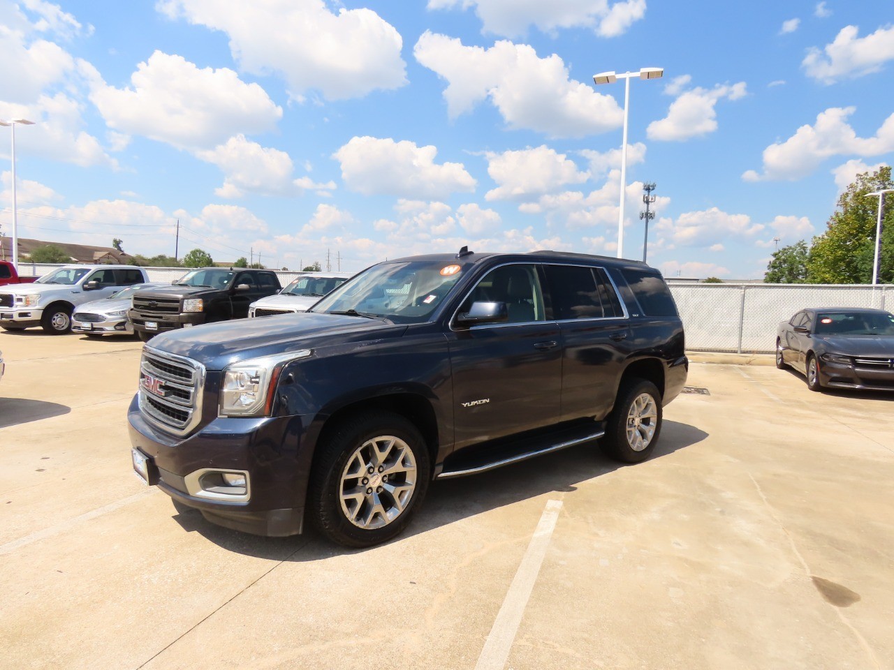 used 2017 GMC Yukon car, priced at $19,999
