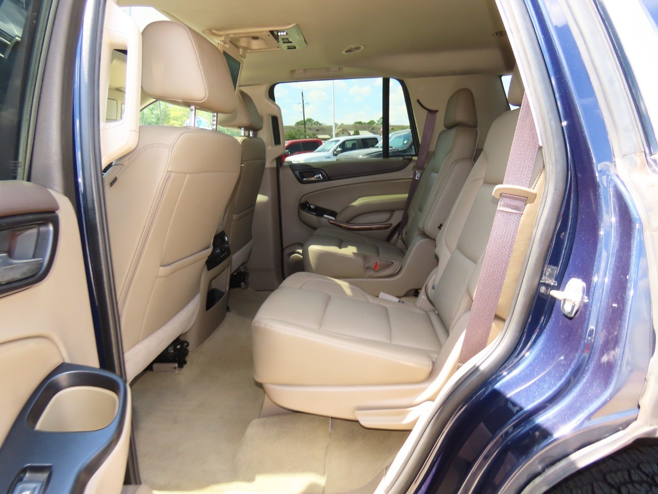 used 2017 GMC Yukon car, priced at $19,999