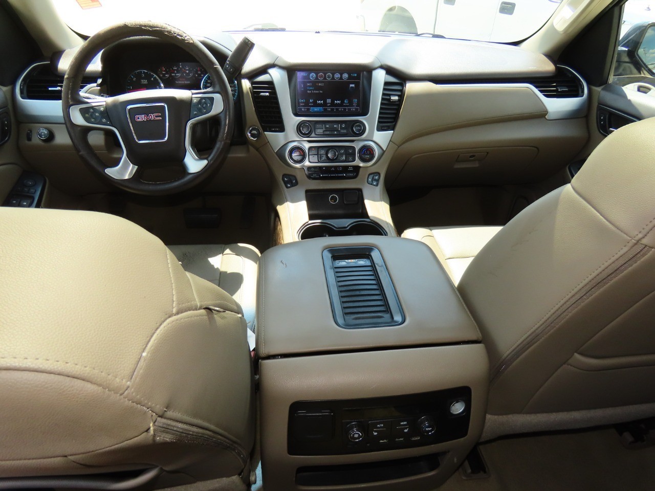 used 2017 GMC Yukon car, priced at $19,999