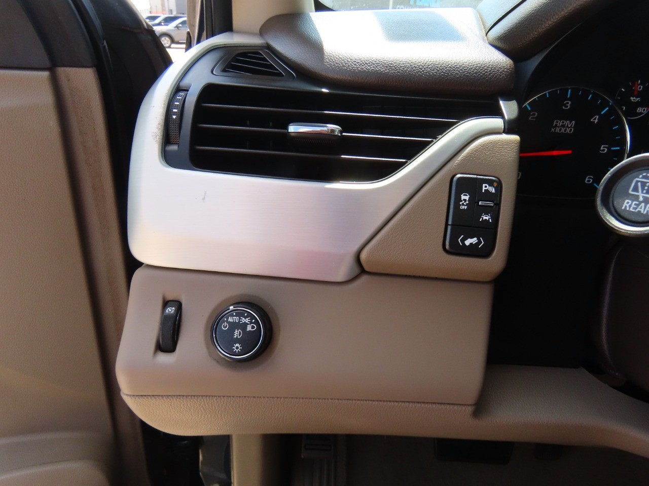used 2017 GMC Yukon car, priced at $19,999