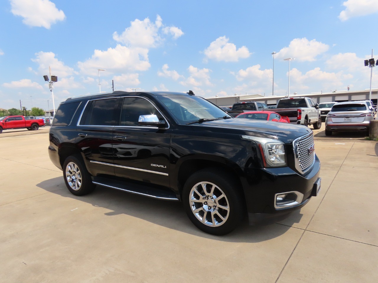 used 2017 GMC Yukon car, priced at $22,999