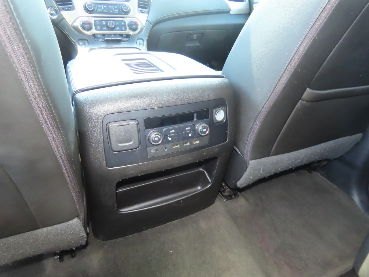 used 2017 GMC Yukon car, priced at $22,999
