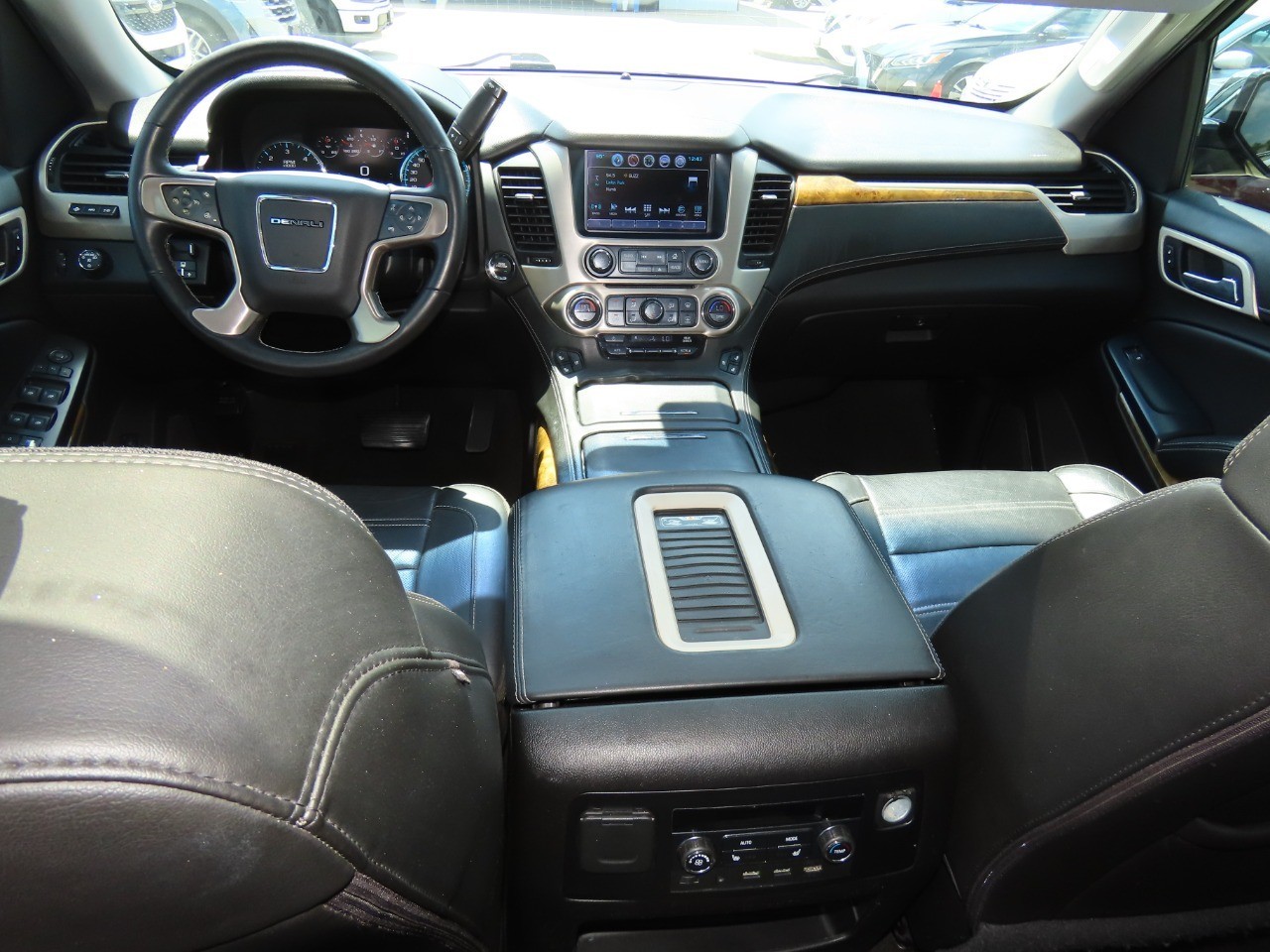 used 2017 GMC Yukon car, priced at $22,999