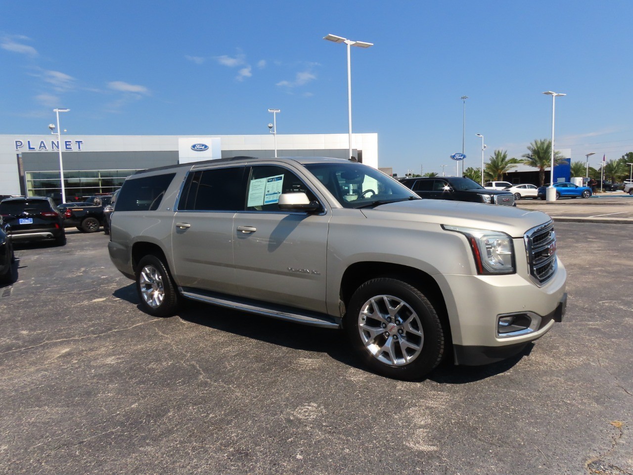 used 2015 GMC Yukon XL car, priced at $18,999