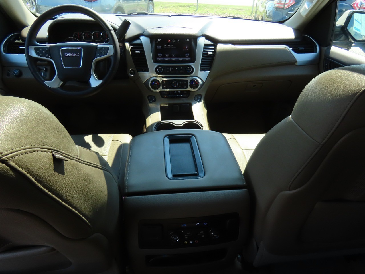 used 2015 GMC Yukon XL car, priced at $18,999