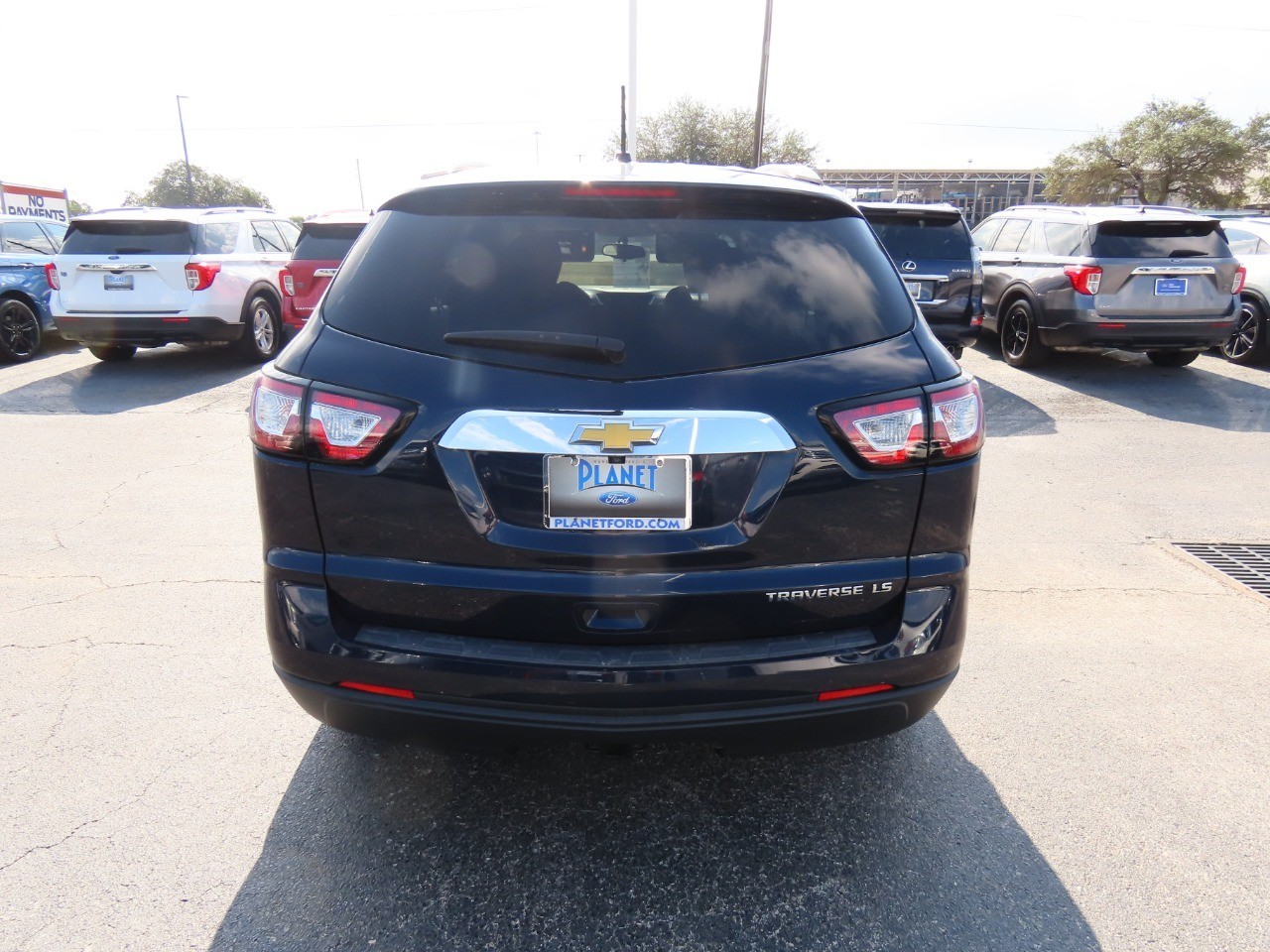 used 2015 Chevrolet Traverse car, priced at $8,999