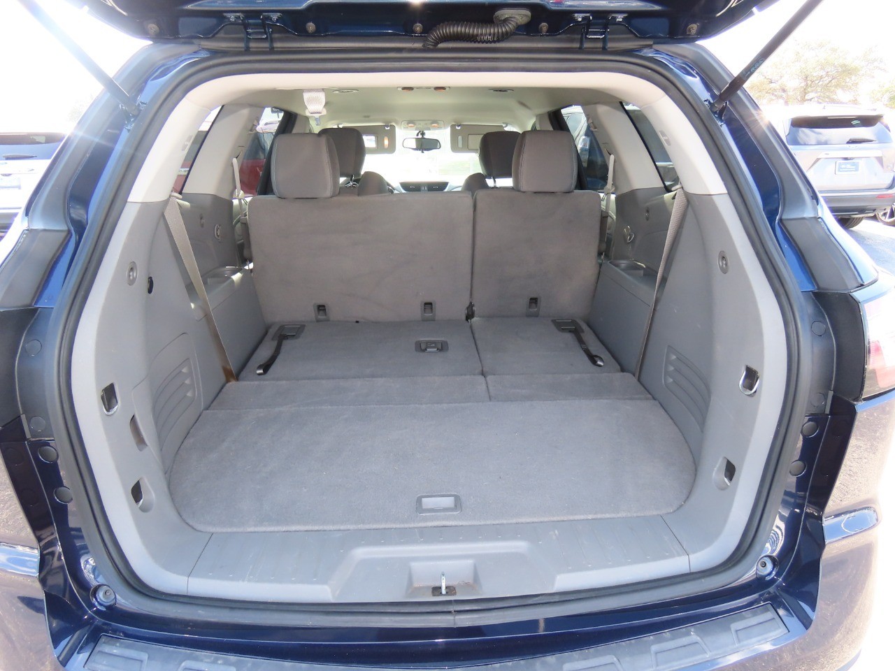 used 2015 Chevrolet Traverse car, priced at $8,999