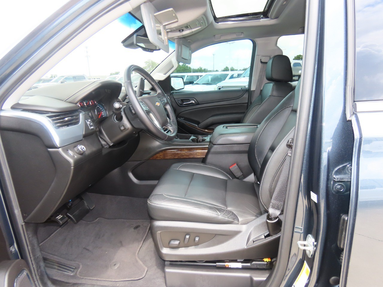 used 2020 Chevrolet Tahoe car, priced at $34,999