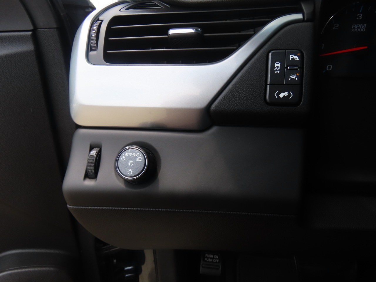 used 2020 Chevrolet Tahoe car, priced at $34,999
