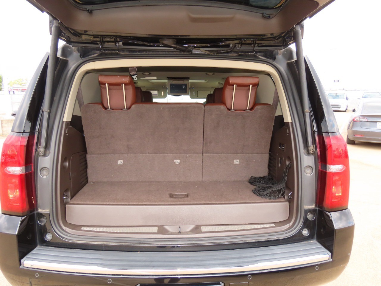 used 2016 Chevrolet Tahoe car, priced at $27,999