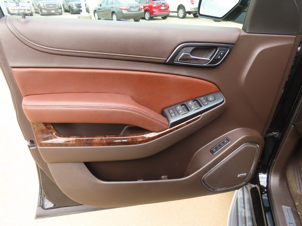 used 2016 Chevrolet Tahoe car, priced at $27,999